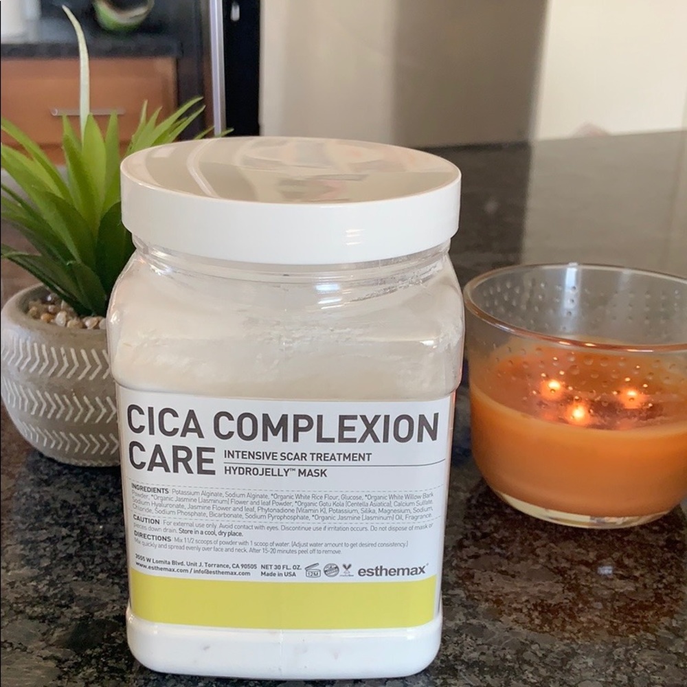Esthemax *Sealed* Cica Complexion Care